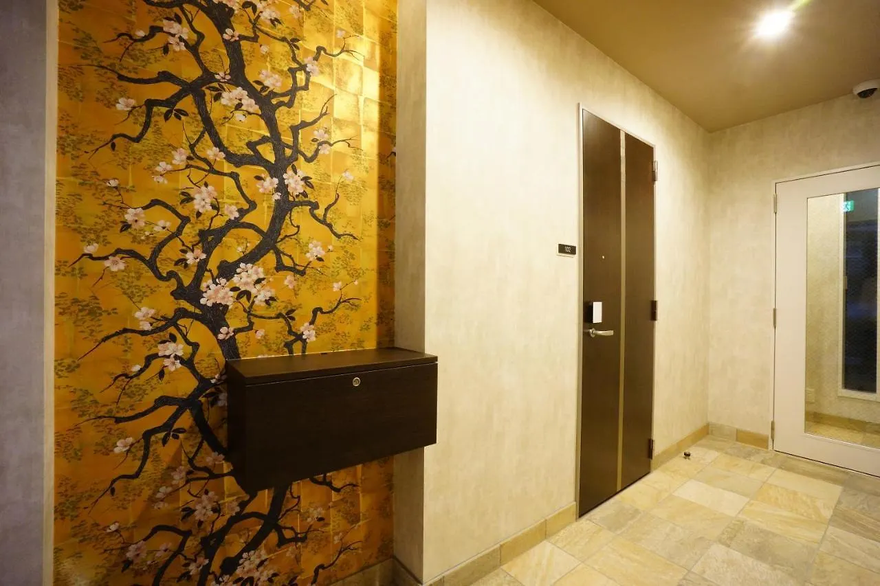 ***  Rona Hotel Tokio Japón